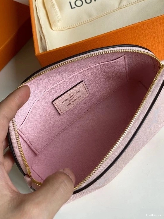 First bag ru VUITTON POUCH COSMETIC LOUIS 0722